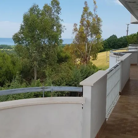 Apartamento La Finestra Sul Mare Madonna Della Pace Exterior foto