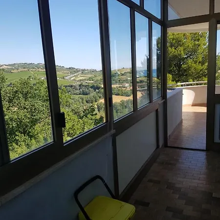 Apartamento La Finestra Sul Mare Madonna Della Pace Exterior foto
