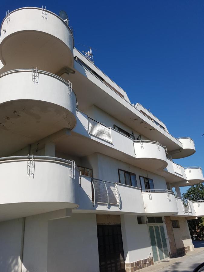 La Finestra Sul Mare Apartment *